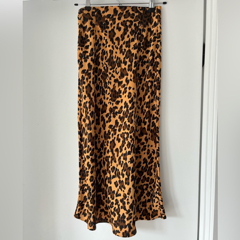 NWOT Babaton Slip Satin Midi Skirt size 4